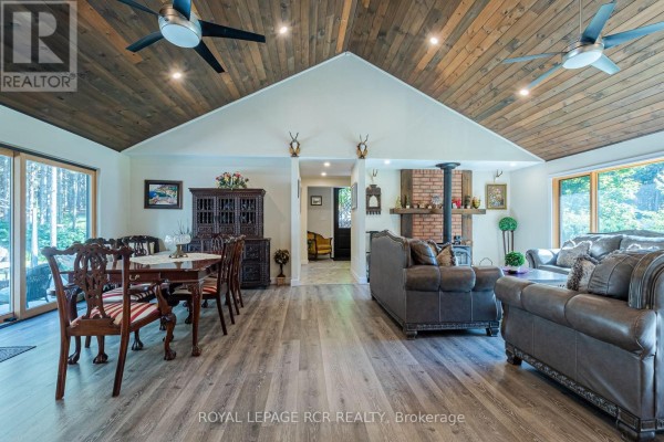 Foyer - 708321 County Rd 21, Mulmur, ON L9V0X3 Photo 5