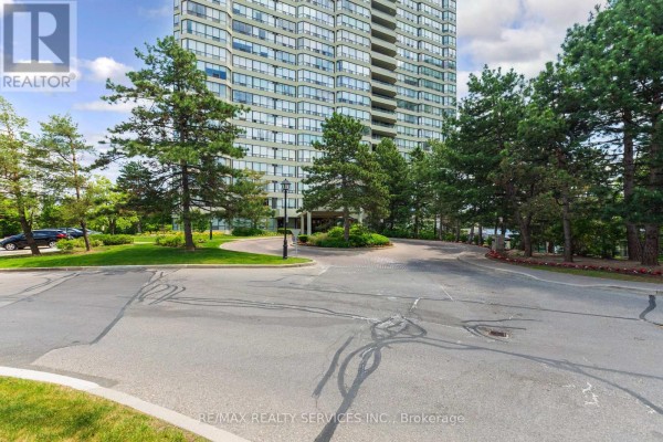 Dining room - 709 - 22 Hanover Road, Brampton, ON L6S5K7 Photo 2