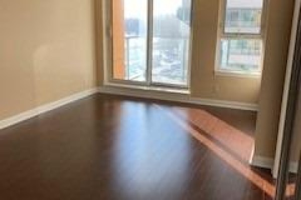 Den - 709 - 25 Town Centre Court, Toronto, ON M1P0B4 Photo 5