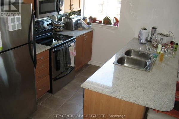 Primary Bedroom - 709 - 388 Prince Of Wales Drive, Mississauga, ON L5B0A1 Photo 4