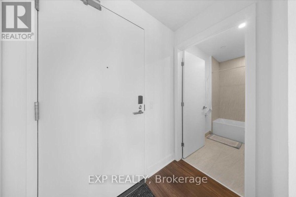Kitchen - 709 - 74 Nicholas Street, Ottawa, ON K1N0H2 Photo 2