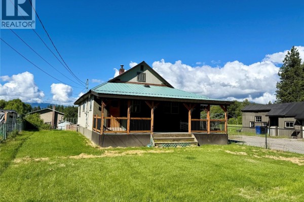 709 4th Street Nw, Cranbrook, BC, photo 2