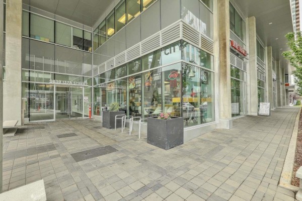 709 9639 137a Street, Surrey, BC, photo 3