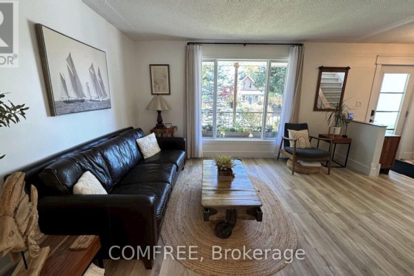 Bedroom 3 - 709 George Street, Mcnab/braeside, ON K7S3Y9 Photo 3