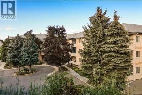 4pc Ensuite bath - 709 Houghton Road Unit# 311, Kelowna, BC V1X7J7 Photo 3