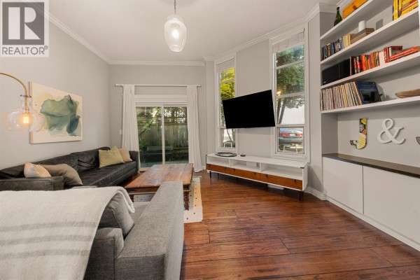 709 Prior Street, Vancouver, BC V6A2G8 Photo 2
