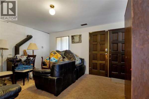 Bedroom - 7096 Longacre Drive, Vernon, BC V1H1H8 Photo 5
