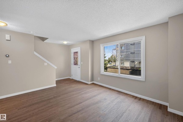 Bedroom 3 - #71 2336 Aspen Trail, Sherwood Park, AB T8H0J1 Photo 3