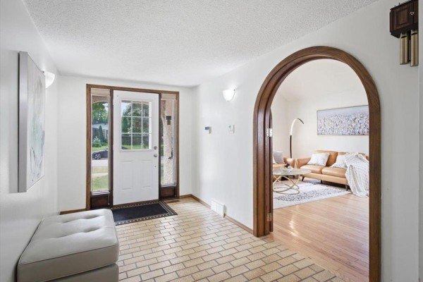 Dining room - 71 Augusta Drive, Winnipeg, MB R3T4N6 Photo 4