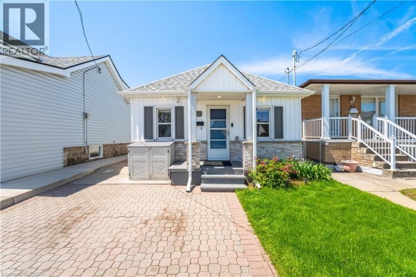 71 Beland Avenue N, Hamilton, ON, photo 3
