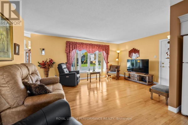 71 Faucher Boulevard, Casselman, ON K0A1M0 Photo 5