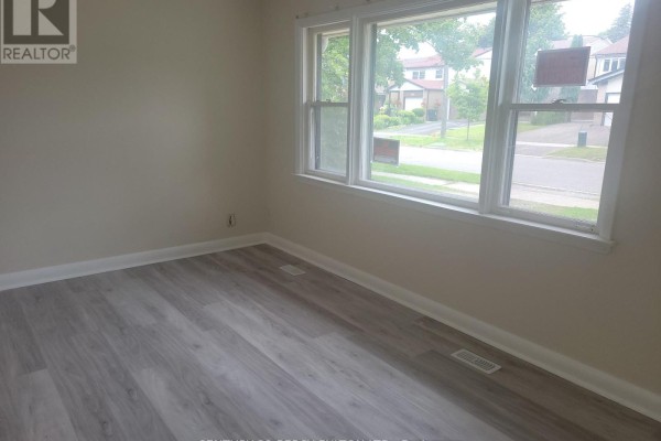 Dining room - 71 Grace Street, Toronto, ON M1J2M6 Photo 2