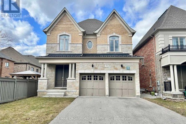 71 Hamster Crescent, Aurora
