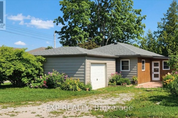 71 Lakeshore Road E, Oro Medonte, ON, photo 2