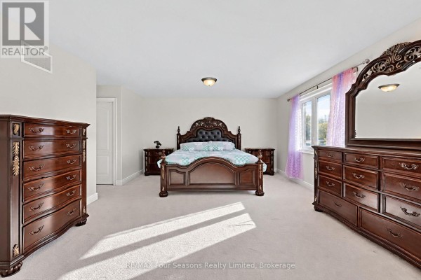 Foyer - 71 Lockerbie Crescent, Collingwood, ON L9Y0Y8 Photo 5