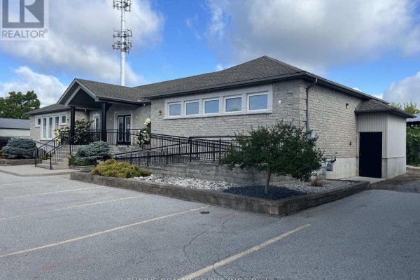 71 Maitland Terrace, Strathroy Caradoc, ON N7G1L2 Photo 4