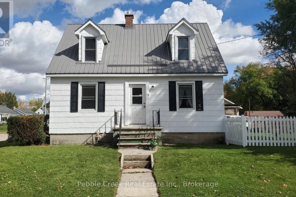 Kitchen - 71 Nelson Street, Bluewater, ON N0M1X0 Photo 2