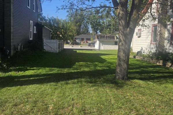 71 Queen St & 70 King Street, Kawartha Lakes, ON K9V1G5 Photo 4