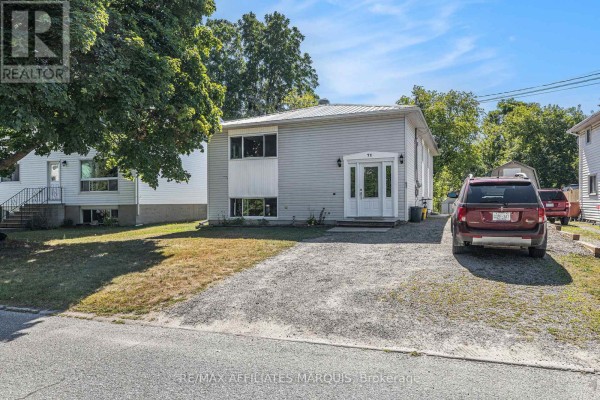 Kitchen - 71 Stephen Street, Smiths Falls, ON K7A1K7 Photo 2