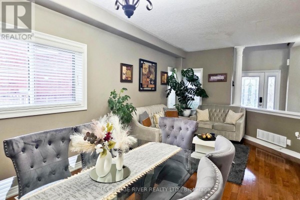 Kitchen - 71 Sweetnam Drive, Kawartha Lakes, ON K9V0A7 Photo 4