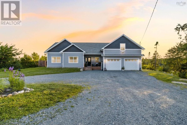 5pc Ensuite bath - 71 Troutwater Terrace, Portuguese Cove, NS B3V0E4 Photo 2