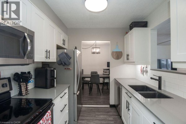 Kitchen - 71 Vanier Drive Unit# 110, Kitchener, ON N2C1J4 Photo 5