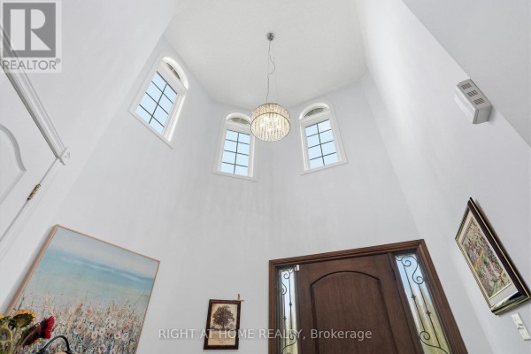 71 Veneto Drive, Vaughan, ON L4L8X5 Photo 5