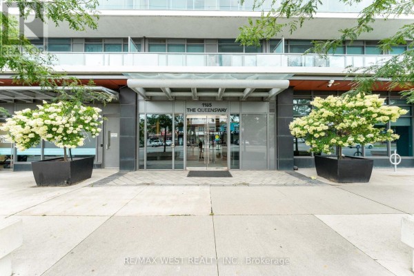 710 - 1185 The Queensway, Toronto, ON, photo 2