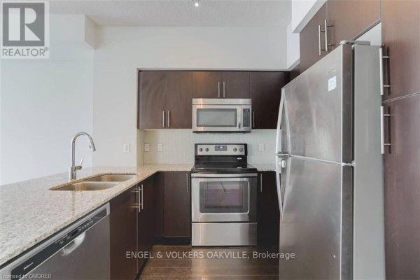 710 - 65 Speers Road, Oakville, ON L6K0J1 Photo 2