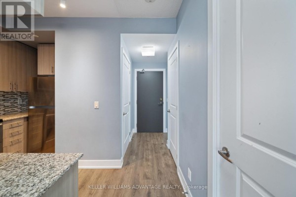 Dining room - 710 - 68 Merton Street, Toronto, ON M4S0A7 Photo 2