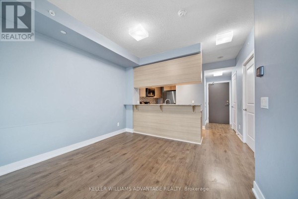Den - 710 - 68 Merton Street, Toronto, ON M4S0A7 Photo 5