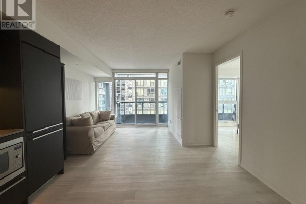 710 - 80 Queens Wharf Road, Toronto, ON M5V0J3 Photo 4