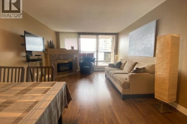 710 555 Abbott, Vancouver, BC, photo 3