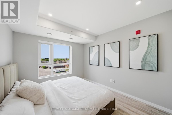 Bathroom - 710 C - 155 Hagar Street, Welland, ON L3B5V9 Photo 5