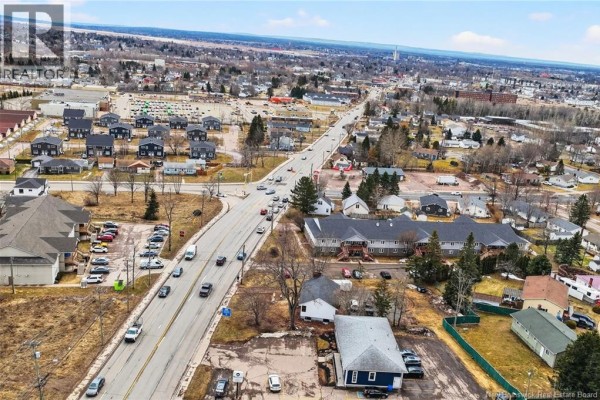 710 Elmwood Drive, Moncton, NB E1A2X7 Photo 4