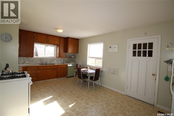 Living room - 710 Railway Avenue, Arlington Rm No  79, SK S0N0S0 Photo 4