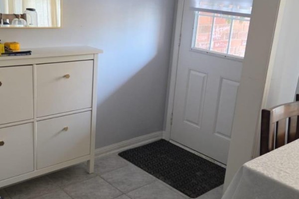 Primary Bedroom - 710 Thompson Road, Milton, ON L9T0C8 Photo 5