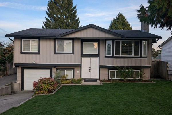 7102 E Brewster Drive, Delta, BC, photo 2