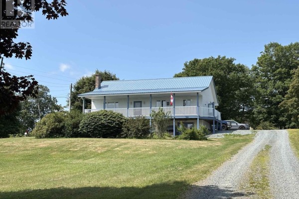 Dining room - 7102 Highway 331, Broad Cove, NS B0J2H0 Photo 2