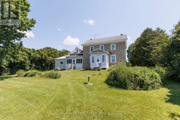 7105 Adams Road, Edwardsburgh/cardinal, ON, photo 2