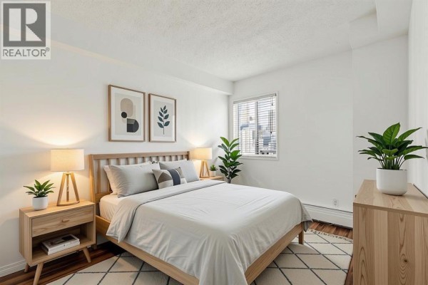 Primary Bedroom - 711, 111 14 Avenue Se, Calgary, AB T2G4Z8 Photo 5