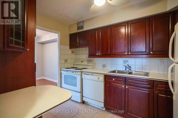 Primary Bedroom - 711 - 1338 York Mills Road, Toronto, ON M3A3M3 Photo 4