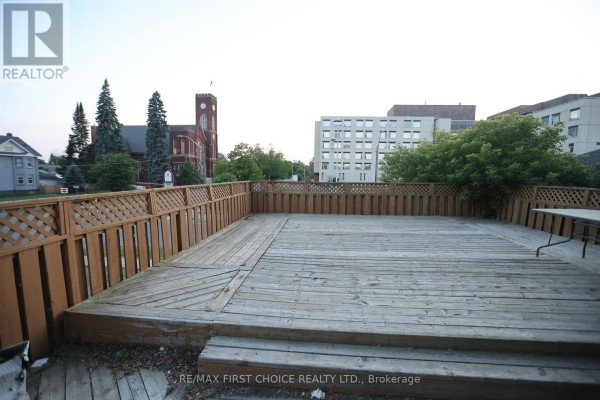 711 Ridgeway Street E, Thunder Bay, ON P7E5H3 Photo 5