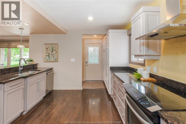 Recreation room - 7110 Isabelle Court, Windsor, ON N8S4J7 Photo 5