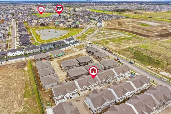 #9 7110 Keswick Common Sw, Edmonton, AB T6W5P7 Photo 4