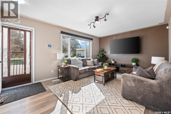 Bedroom - 7110 Lanigan Drive, Regina, SK S4X3Y1 Photo 4