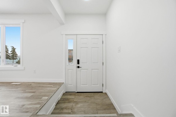Den - 7112 132 Av Nw, Edmonton, AB T5C2A6 Photo 5