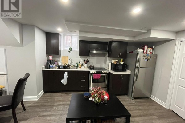 7115 Spyglass Crescent, Mississauga, ON L5N7H2 Photo 4