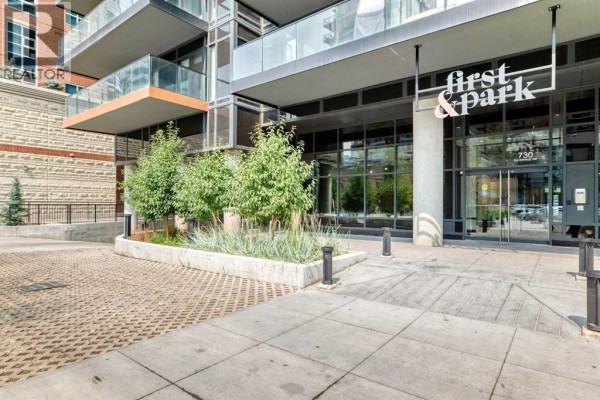Living room - 712, 730 2 Avenue Sw, Calgary, AB T2P1R8 Photo 3