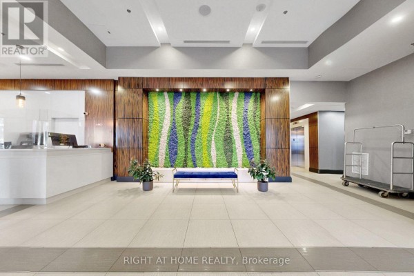 Bedroom - 712 - 19 Grand Trunk Crescent, Toronto, ON M5J3A3 Photo 4